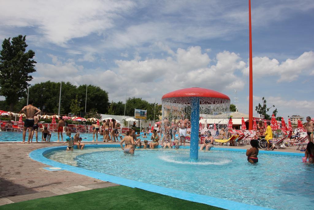 Residence Nocchiero Riccione Dış mekan fotoğraf